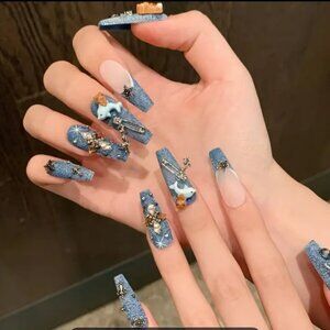 Denim Print Brown Kitty Presson nails